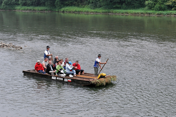Rafting on Dunajec River